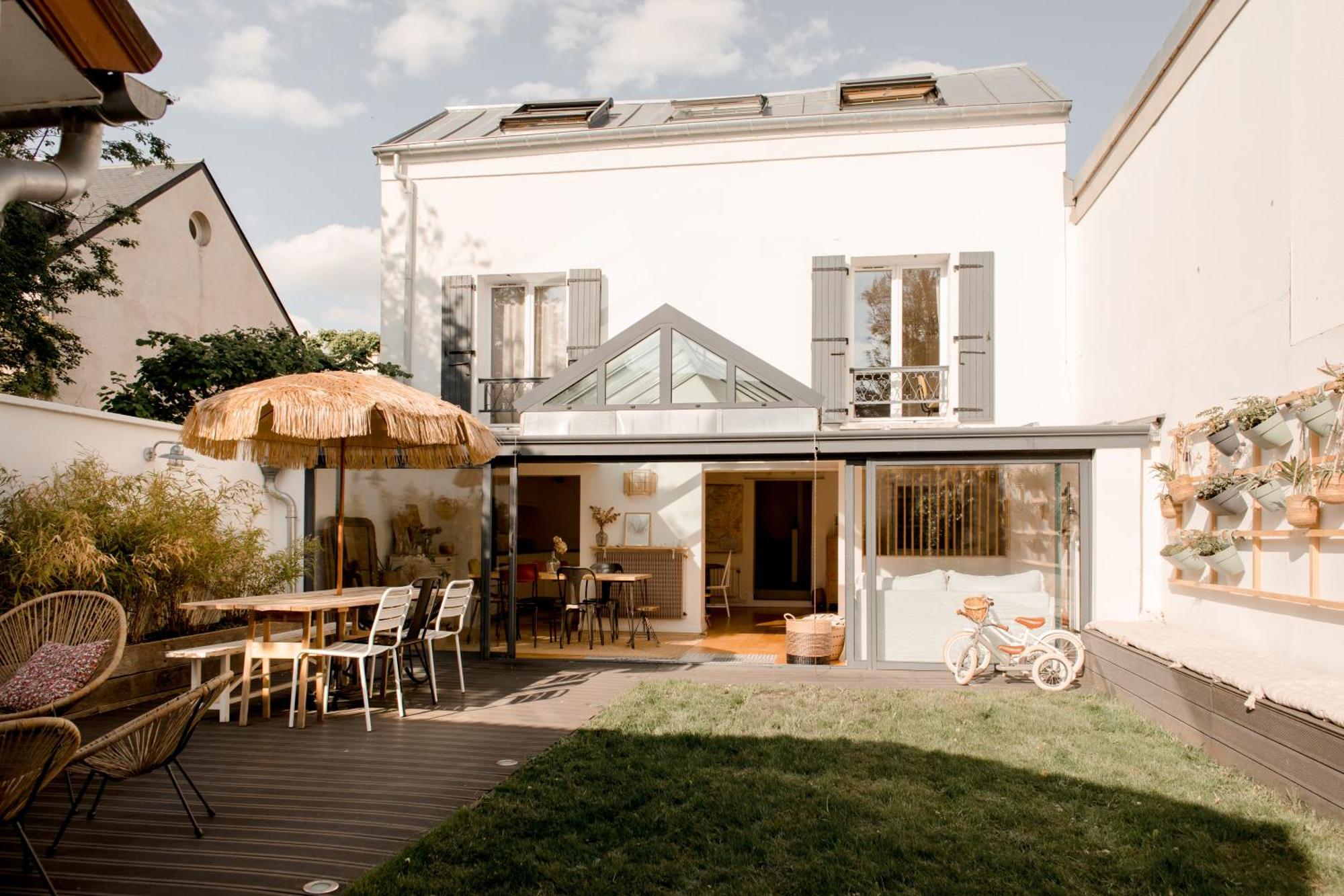 Logement Entier Ou A Partager Dans Maison Familiale A Rueil Malmaison, Proche De Paris La Defense Exterior foto